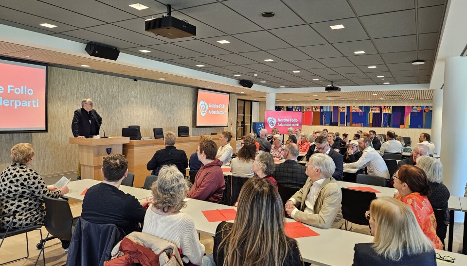 1. MAI. Slagordet 1. mai er «Arbeid Velferd Trygghet». LO fyller i år 125 år. Parolen passer fint med hva som har vært og er Arbeiderpartiets prioritering og hva LO i over hundre år har vært og er opptatt av.